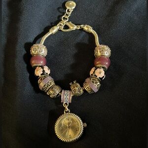 Women Bracelet Watch/risk watch